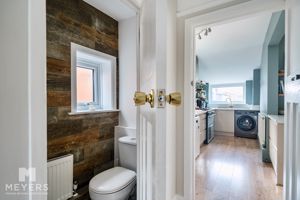 WC- click for photo gallery